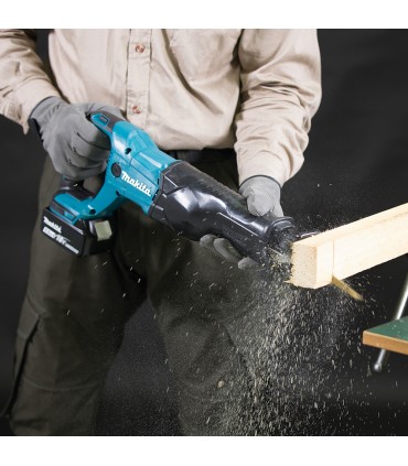 Scie sabre Makita LXT 18V