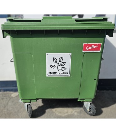 Container vert 770 litres d'occasion