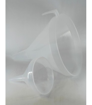Entonnoir en plastique